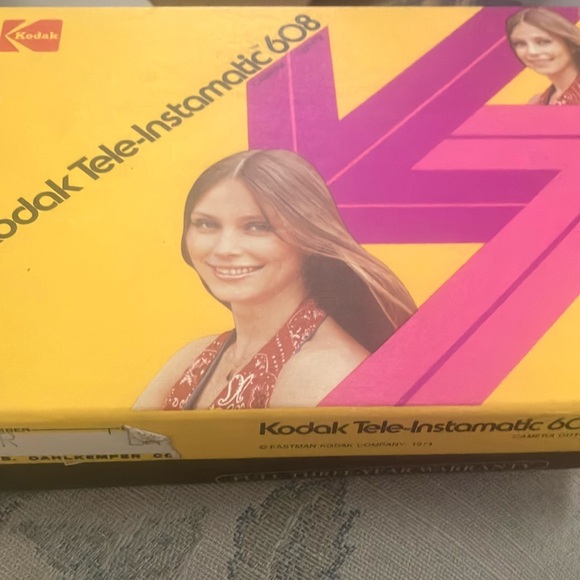 Kodak tele-instamatic 608 vintage camera